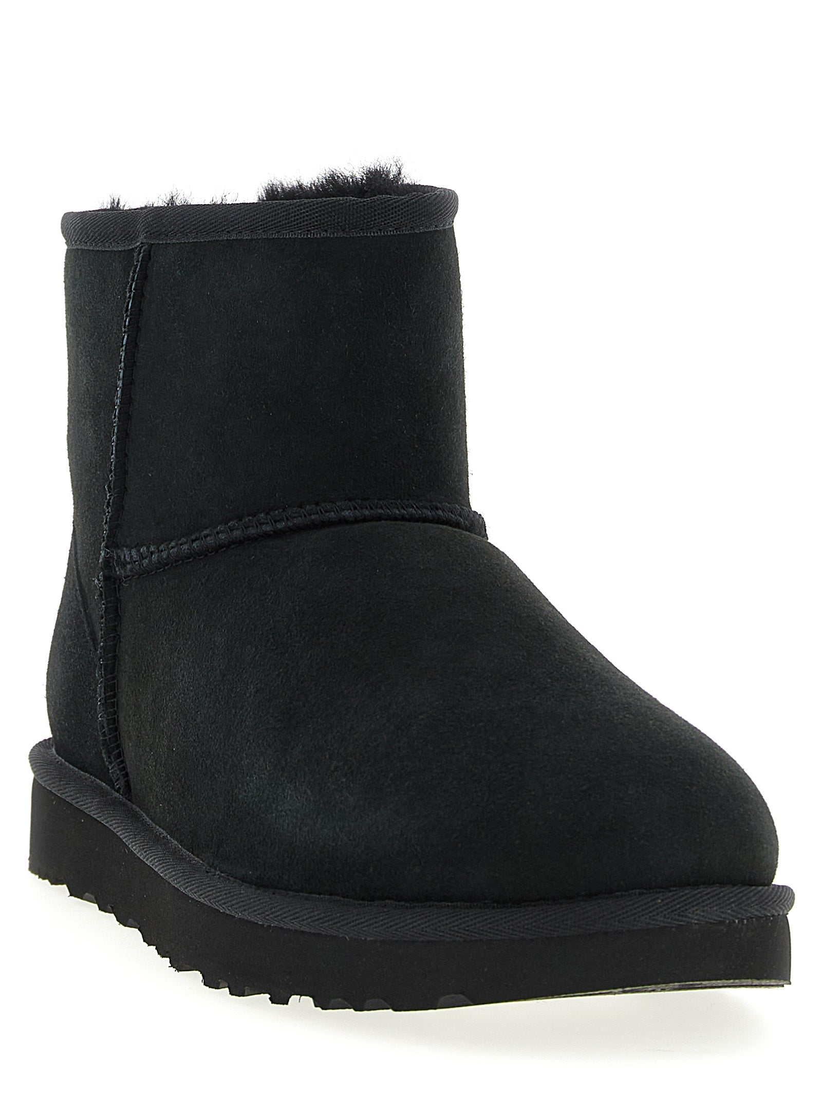 جزمة الكاحل UGG Classic Mini Ii