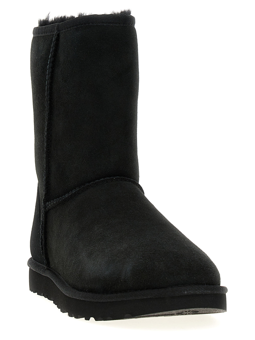 جزمة UGG الكلاسيكية القصيرة II
