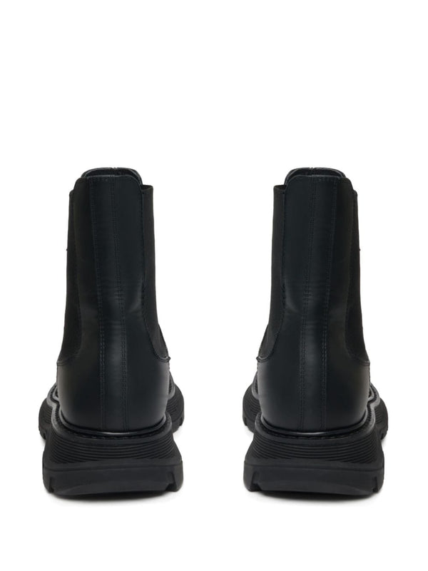 Alexander McQueen Wander leather Chelsea boots