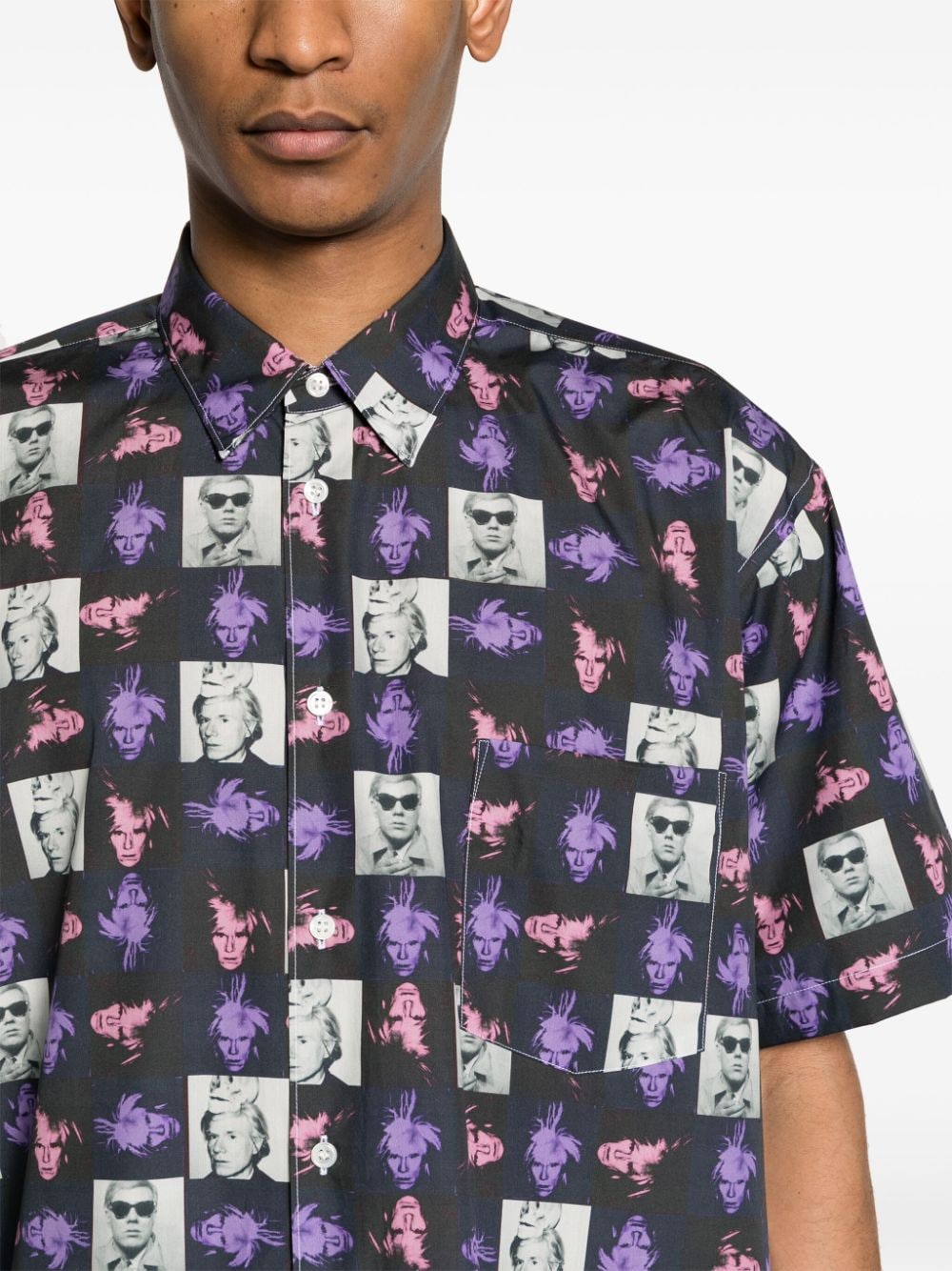 قميص بطبعة Comme Des Garcons آندي وارهول