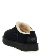 جزمة الكاحل UGG Classic Micro