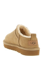 جزمة الكاحل Ugg Classic Micro