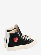 لعبة Comme Des Garcons Play Single Heart Chuck 70