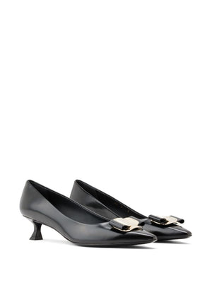 Ferragamo New Vara leather pumps