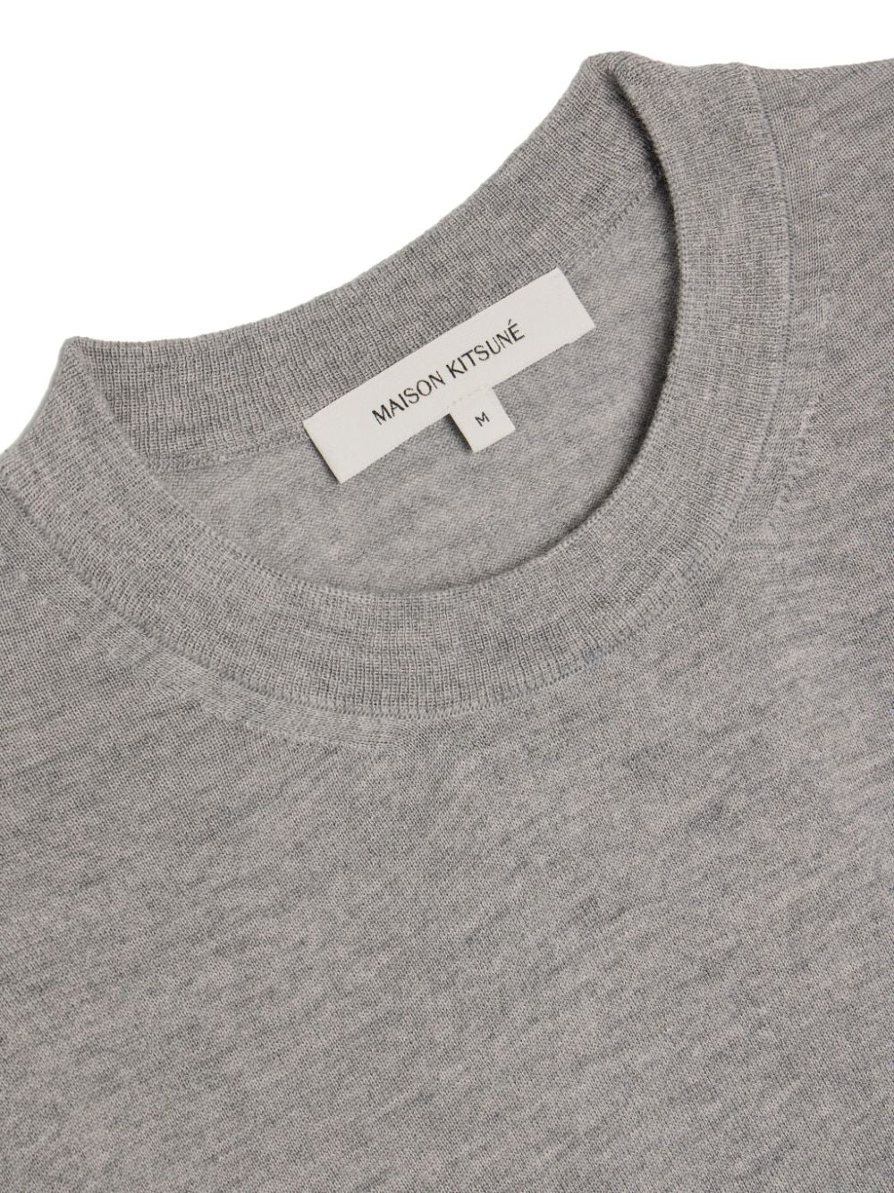 Maison Kitsuné Maison Kitsune كنزة صوف عادية مزينة برقعة ثعلب صغير