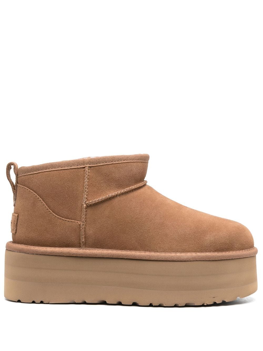جزمة UGG بيج