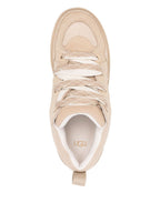 أحذية UGG الرياضية بيج