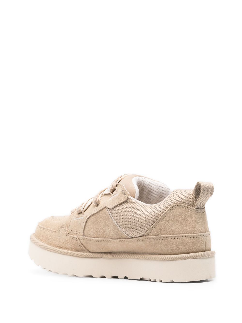 أحذية UGG الرياضية بيج