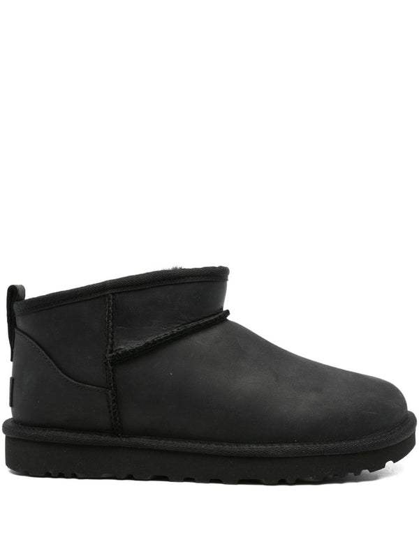 UGG Australia Boots Black