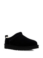 صنادل UGG سوداء