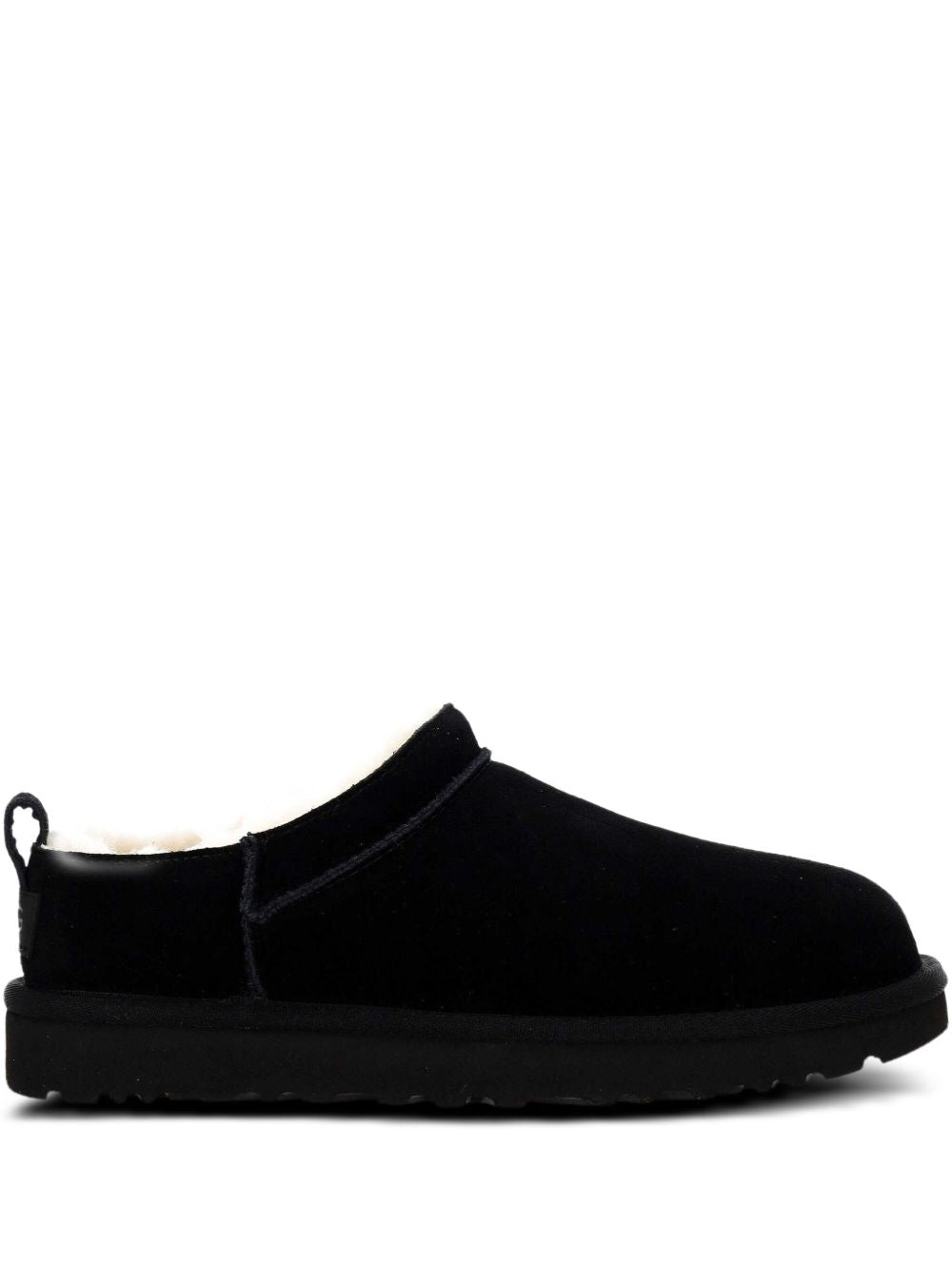 صنادل UGG سوداء