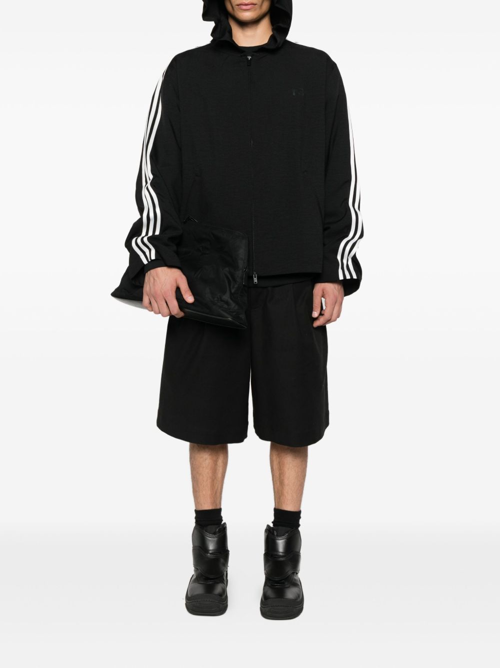 Y-3 طبقات سوداء