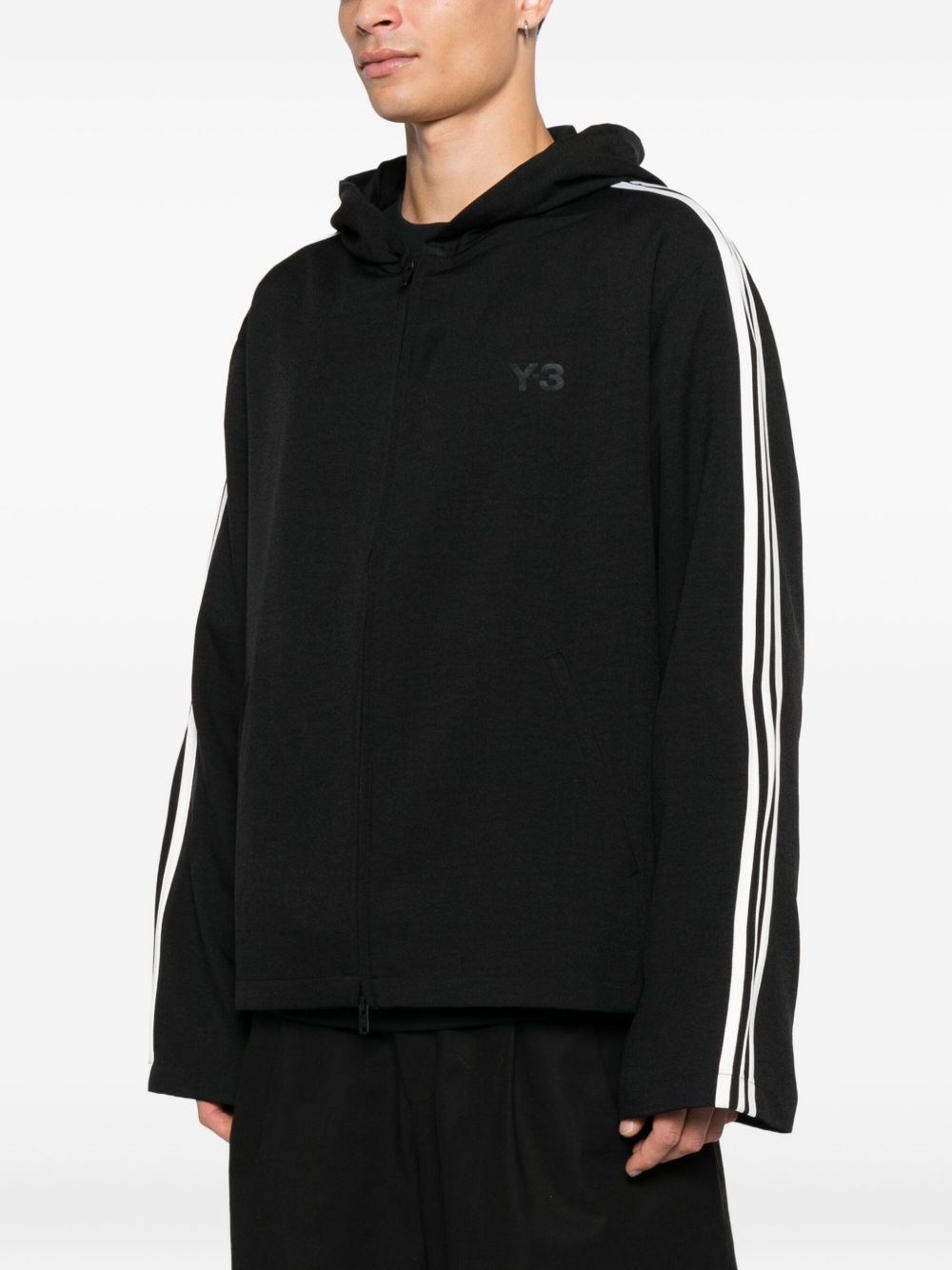 Y-3 طبقات سوداء