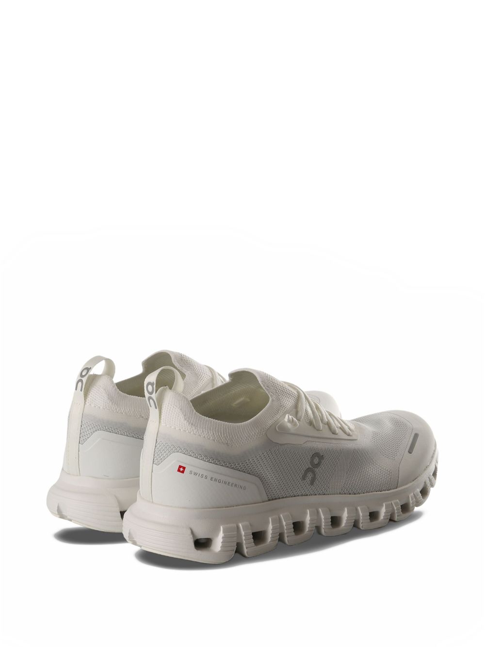 حذاء رياضي أبيض من ON