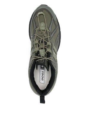 New Balance Sneakers Black