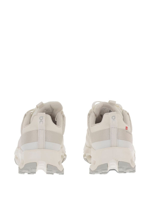 ON Sneakers Ivory