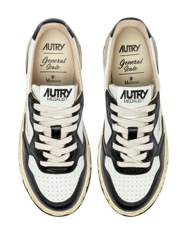 AUTRY X MAISON MIHARA YASUHIRO Sneakers White