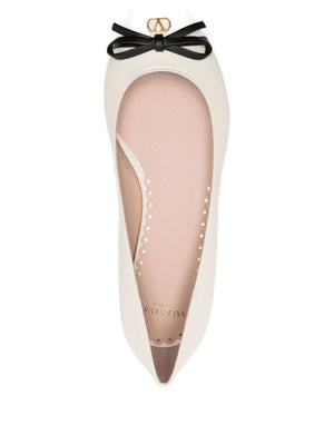 Valentino Garavani Flat shoes Ivory