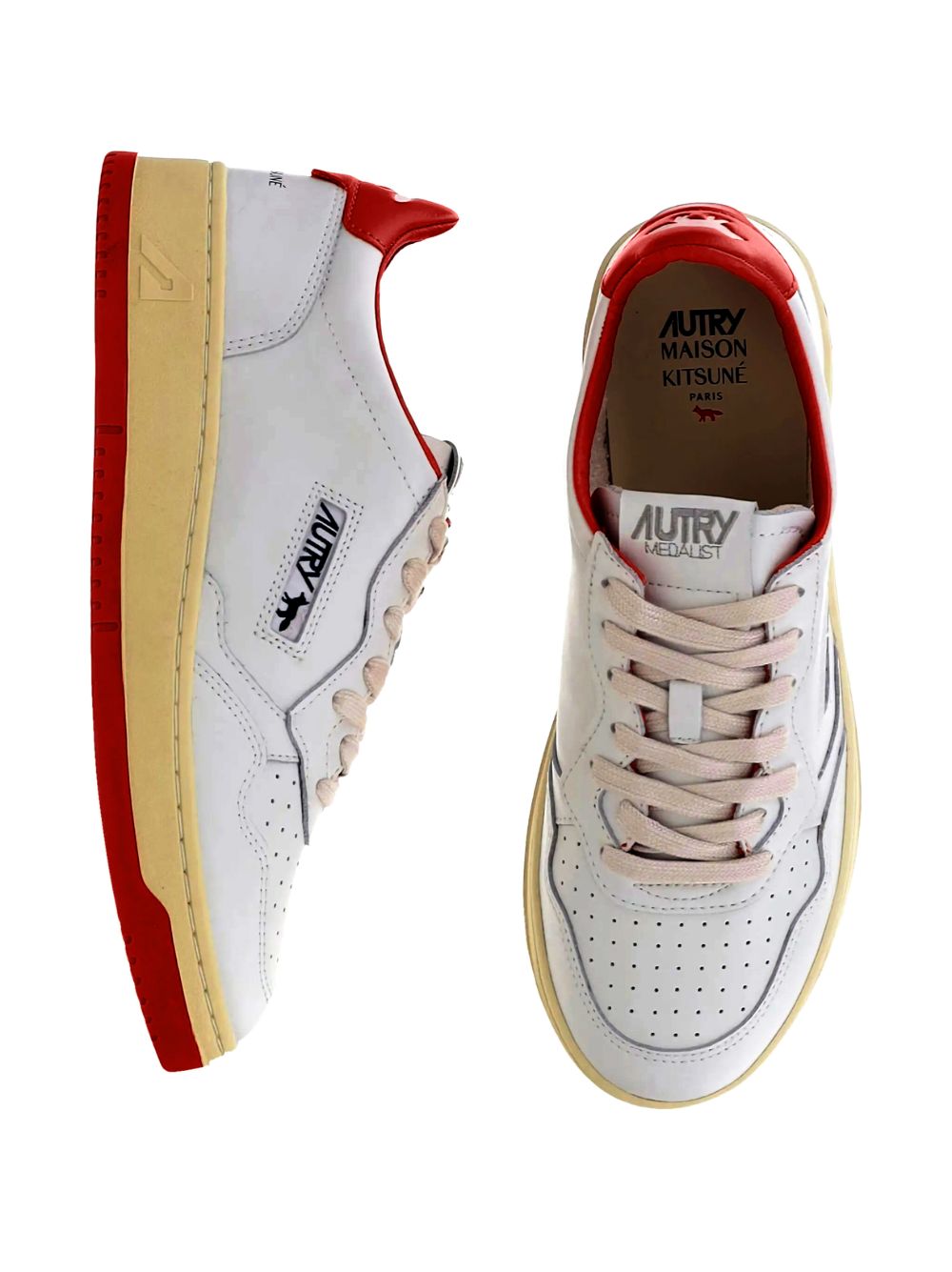 حذاء رياضي أحمر من AUTRY X MAISON KITSUNE