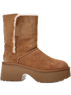 جزمة UGG بيج