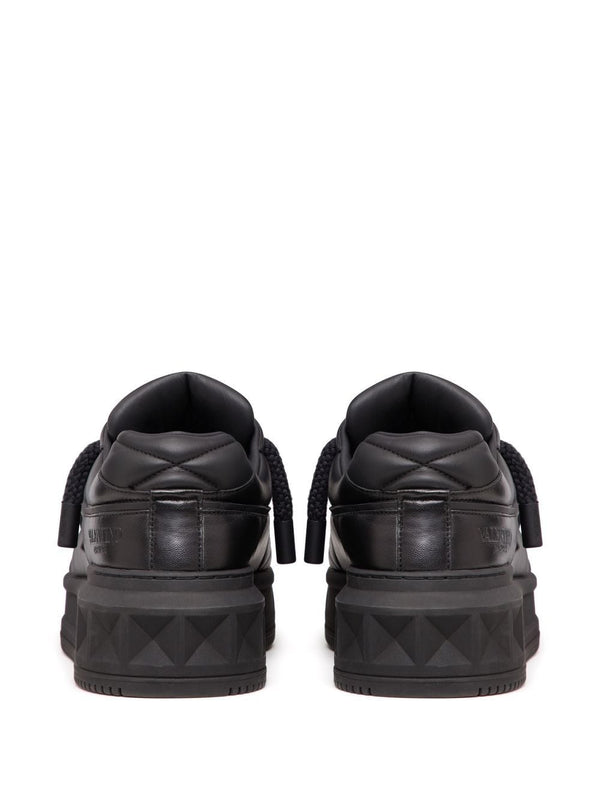 Valentino Garavani Sneakers Black
