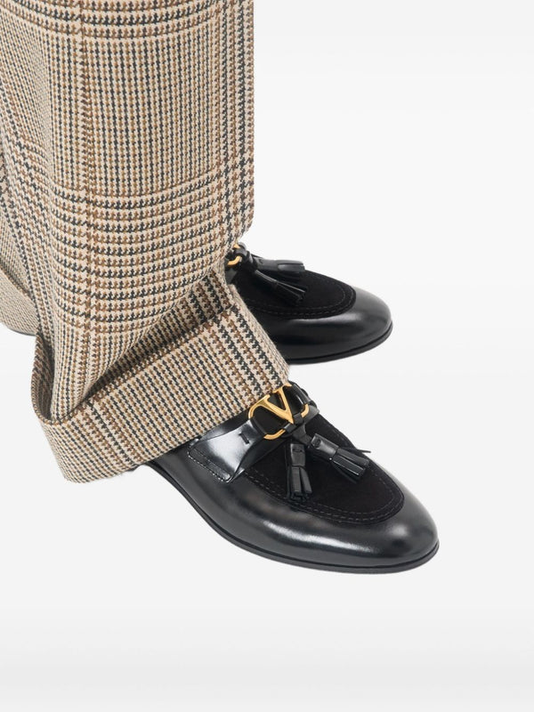 Valentino Garavani Flat shoes Black