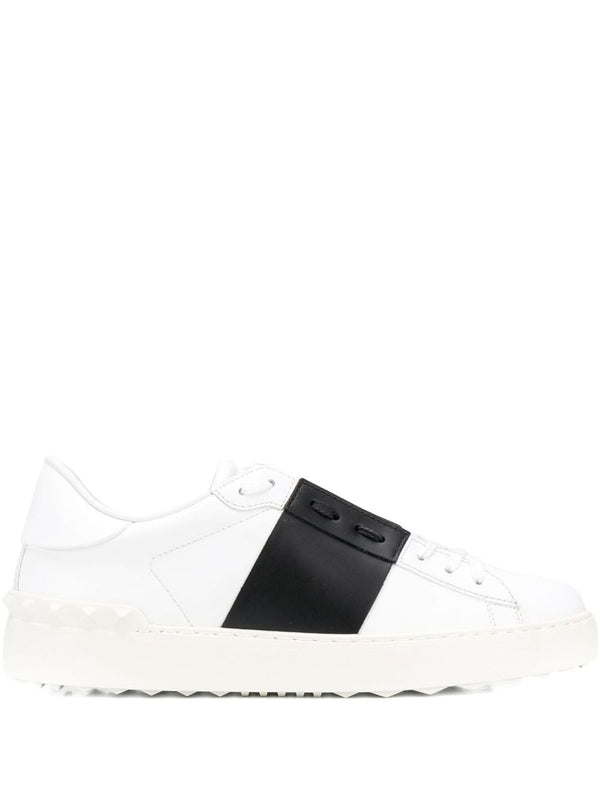 Valentino Garavani Sneakers Black