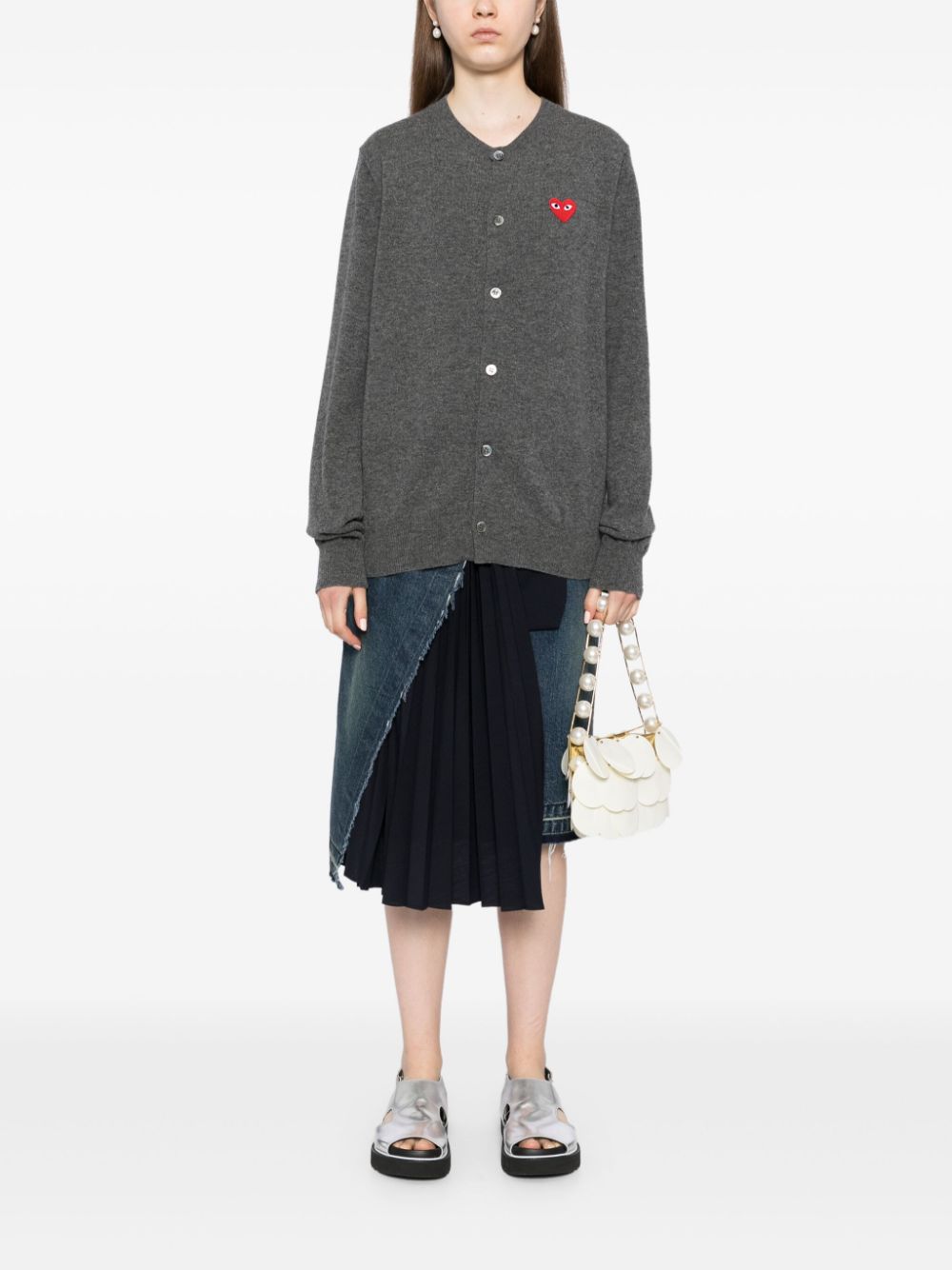 كنزة Comme des Garcons باللون الرمادي