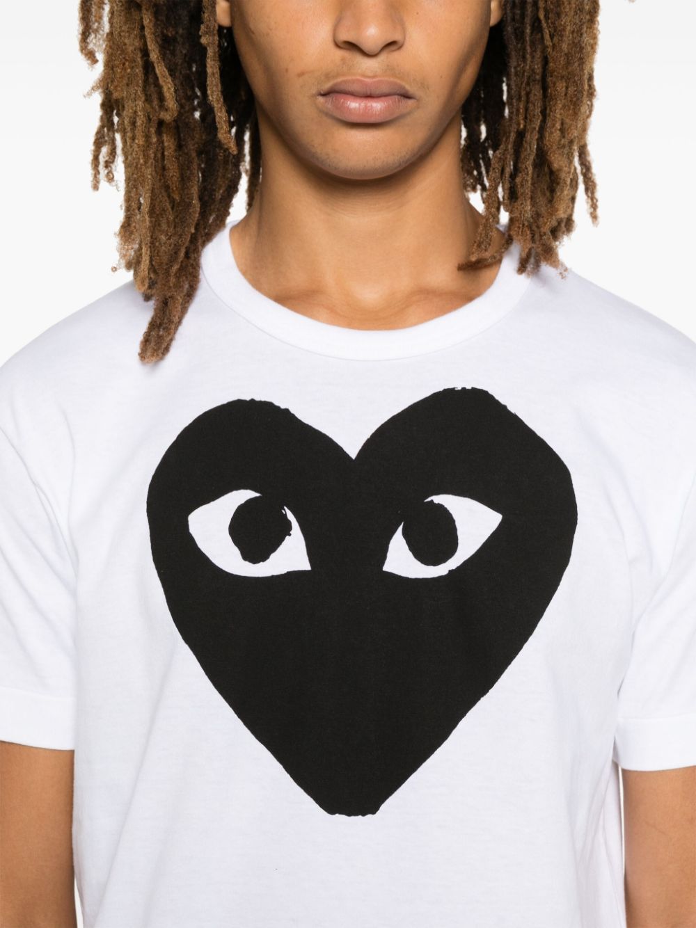 قمصان وقمصان بولو بيضاء من Comme des Garcons