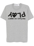 قمصان Comme des Garcons وقمصان بولو رمادية