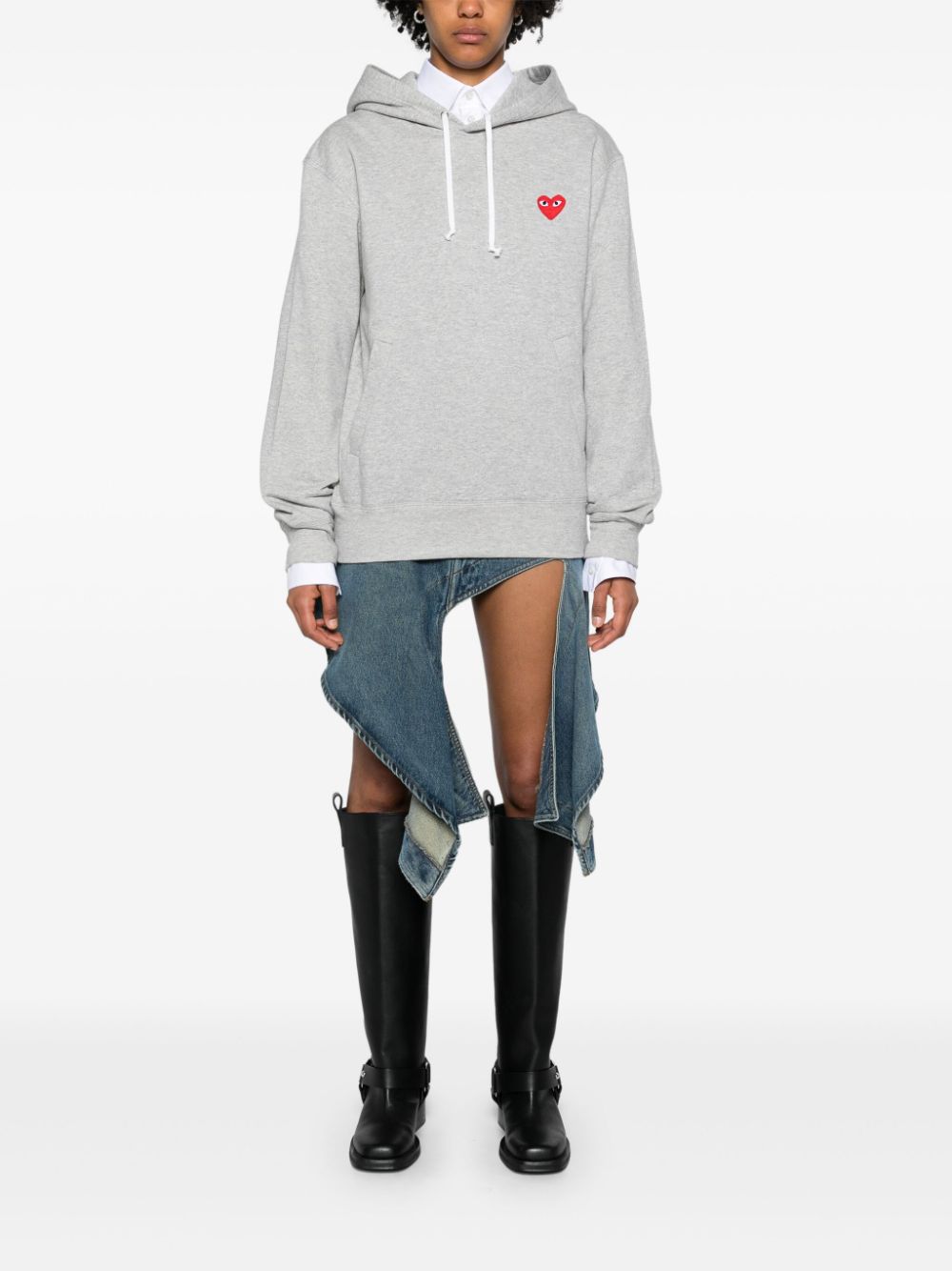 كنزة Comme des Garcons باللون الرمادي