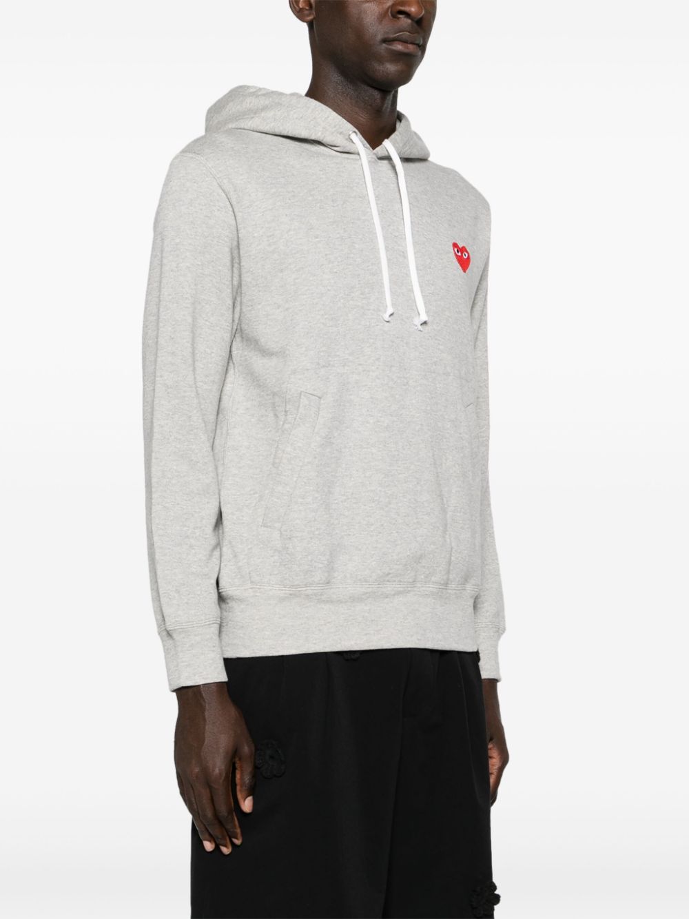 كنزة Comme des Garcons باللون الرمادي