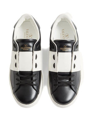 Valentino Garavani Sneakers Black