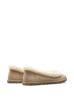 UGG حذاء فلات بيج