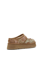 UGG حذاء فلات بيج