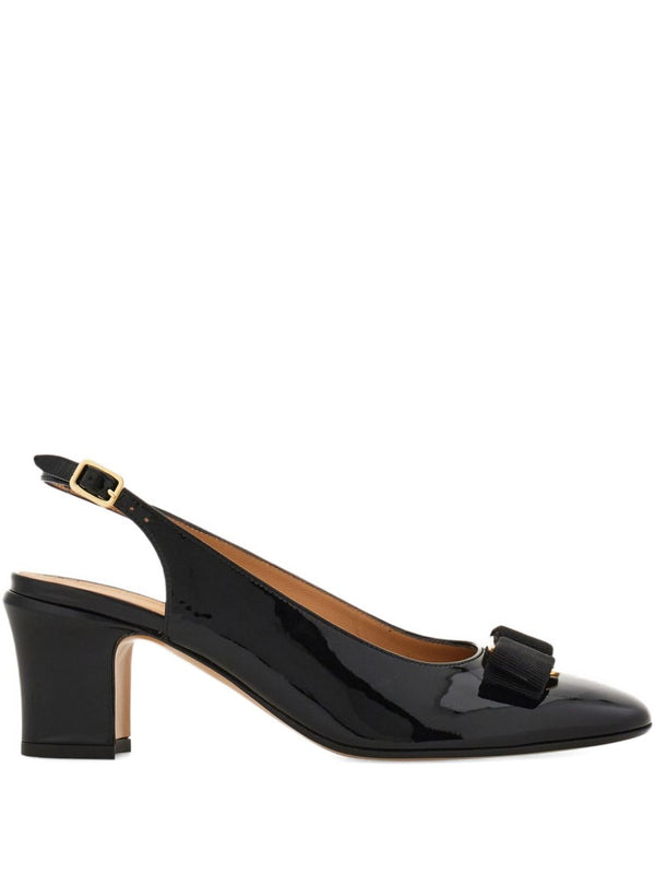 Ferragamo With Heel Black