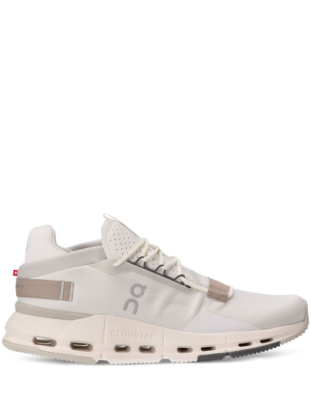 ON Cloudnova 2 Sneakers