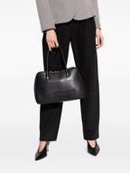حقيبة كتف من الجلد الناعم من مجموعة Emporio Armani Eagle Club Capsule