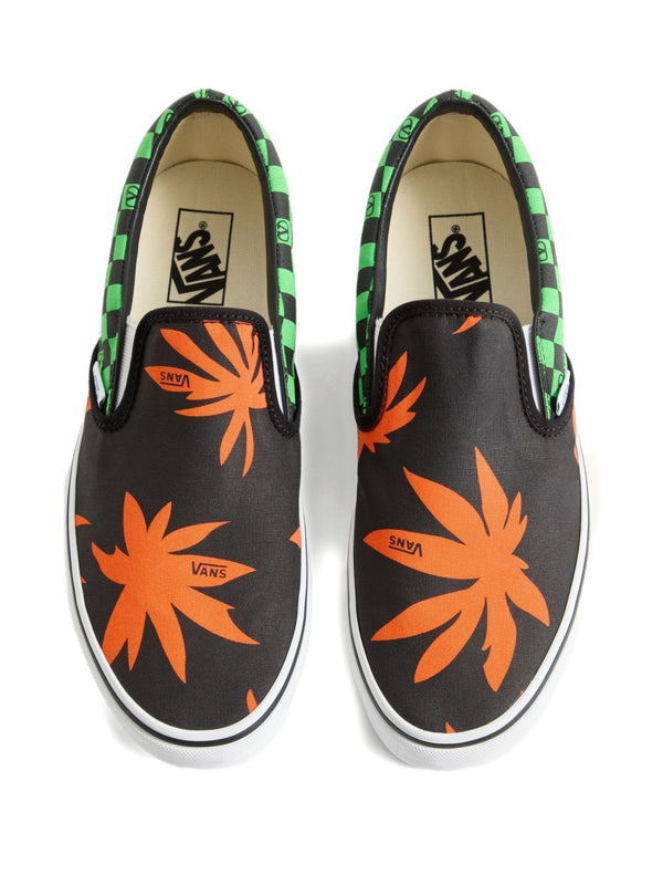 VALENTINO GARAVANI X VANS Sneakers Black