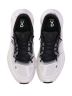 ON Sneakers WHITE