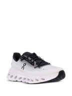 ON Sneakers WHITE