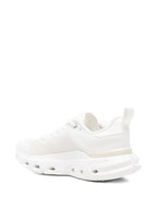 ON Sneakers WHITE