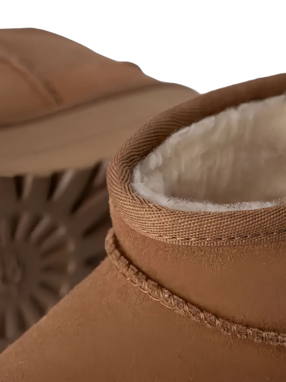 UGG Boots LUGGAGE