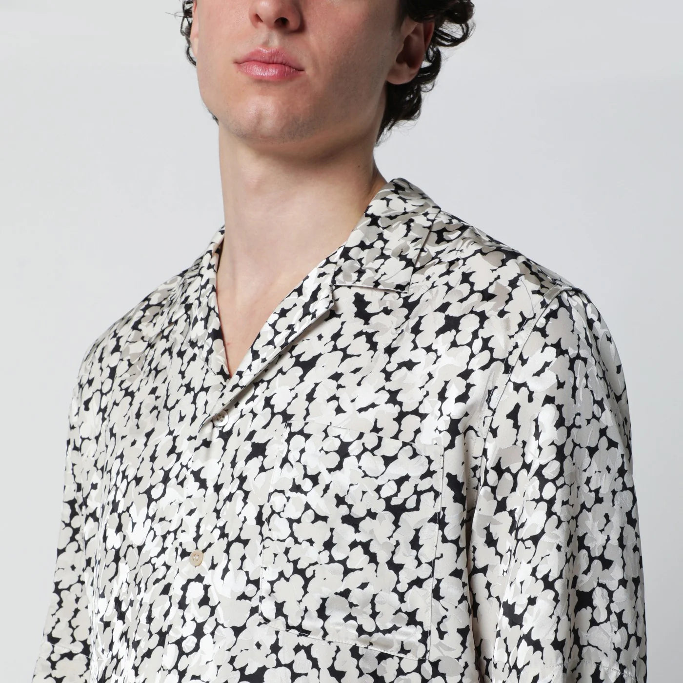 Dries Van Noten Viscose shirt with black/ecru pattern