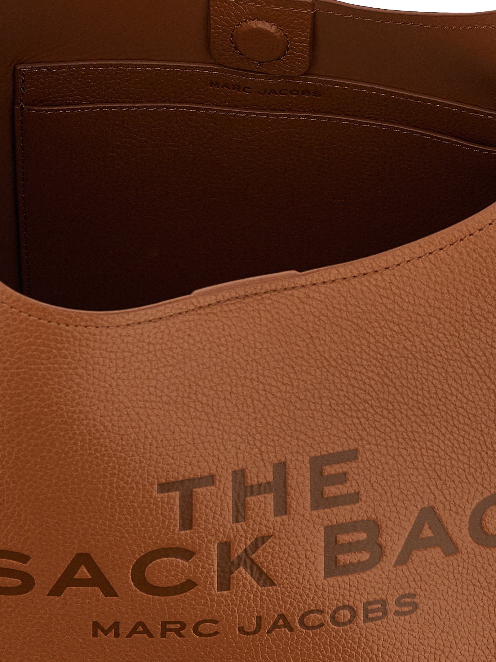 مارك جاكوبس حقيبة الكتف متوسطة الحجم The Sack Bag