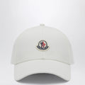 Moncler Baseball cap with a logo patch