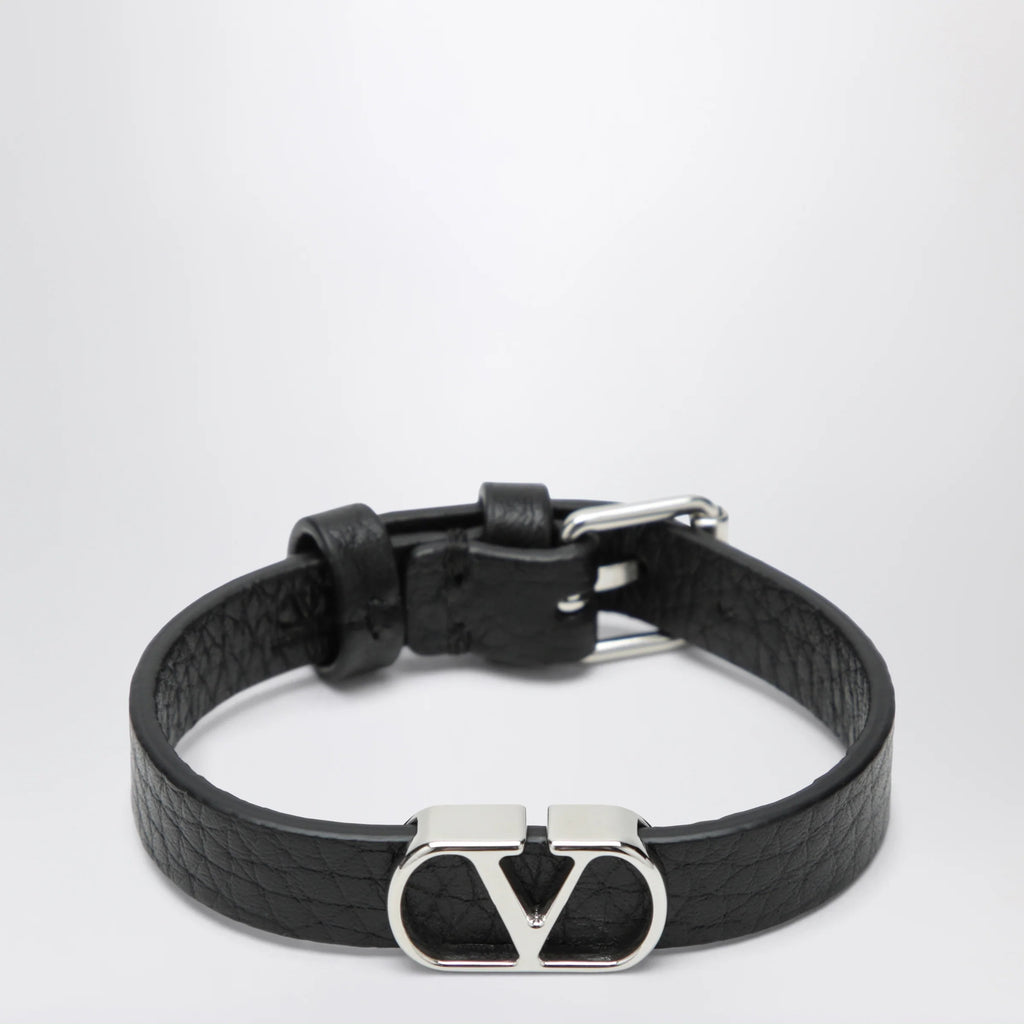 Valentino Garavani VLogo Signature bracelet in grained calfskin leather, black