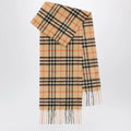 Burberry Beige cashmere check scarf