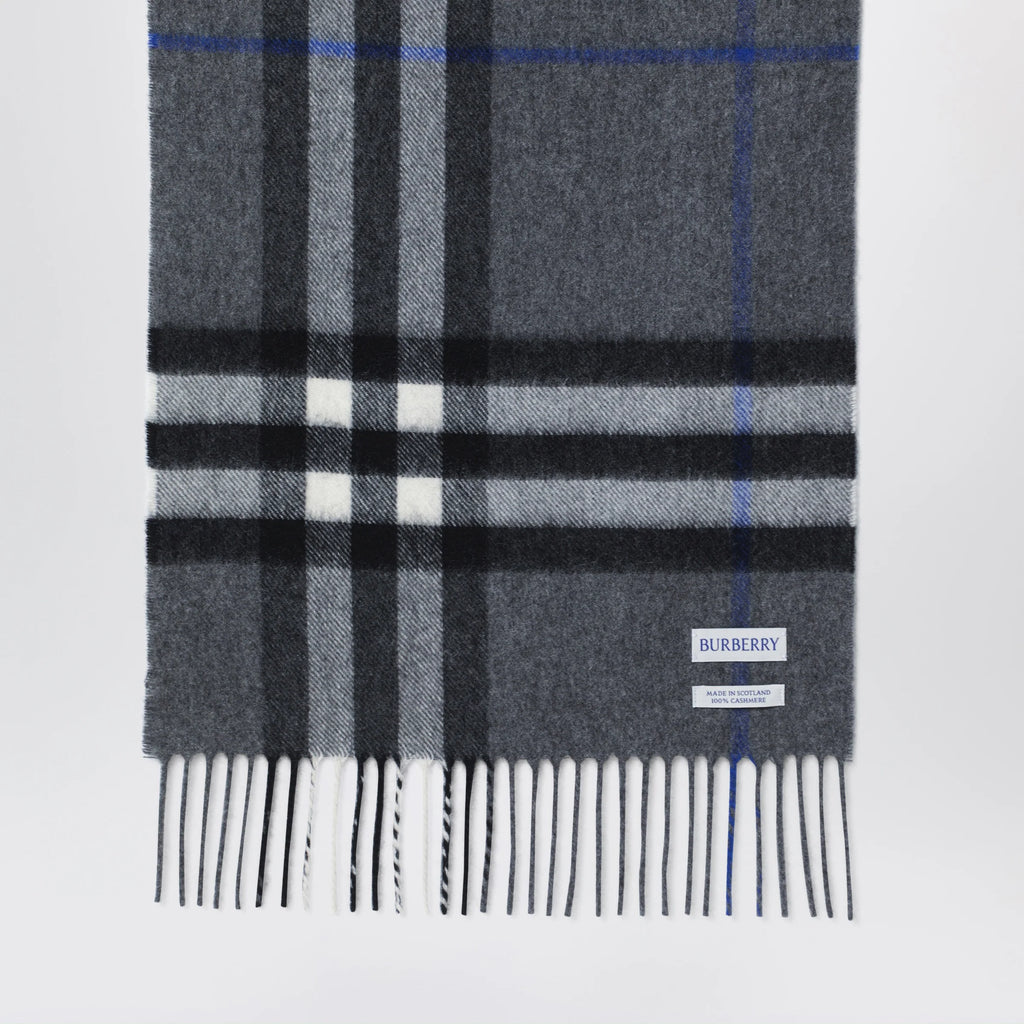 Burberry Check cashmere scarf in Marlborough Grey