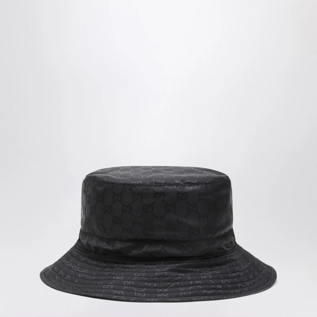 GUCCI Reversible black nylon GG hat